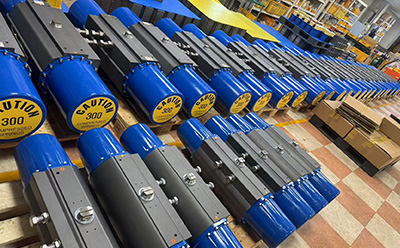 Get to know the AS300 fork actuator - the only non-heavy-duty model in the same torque class!